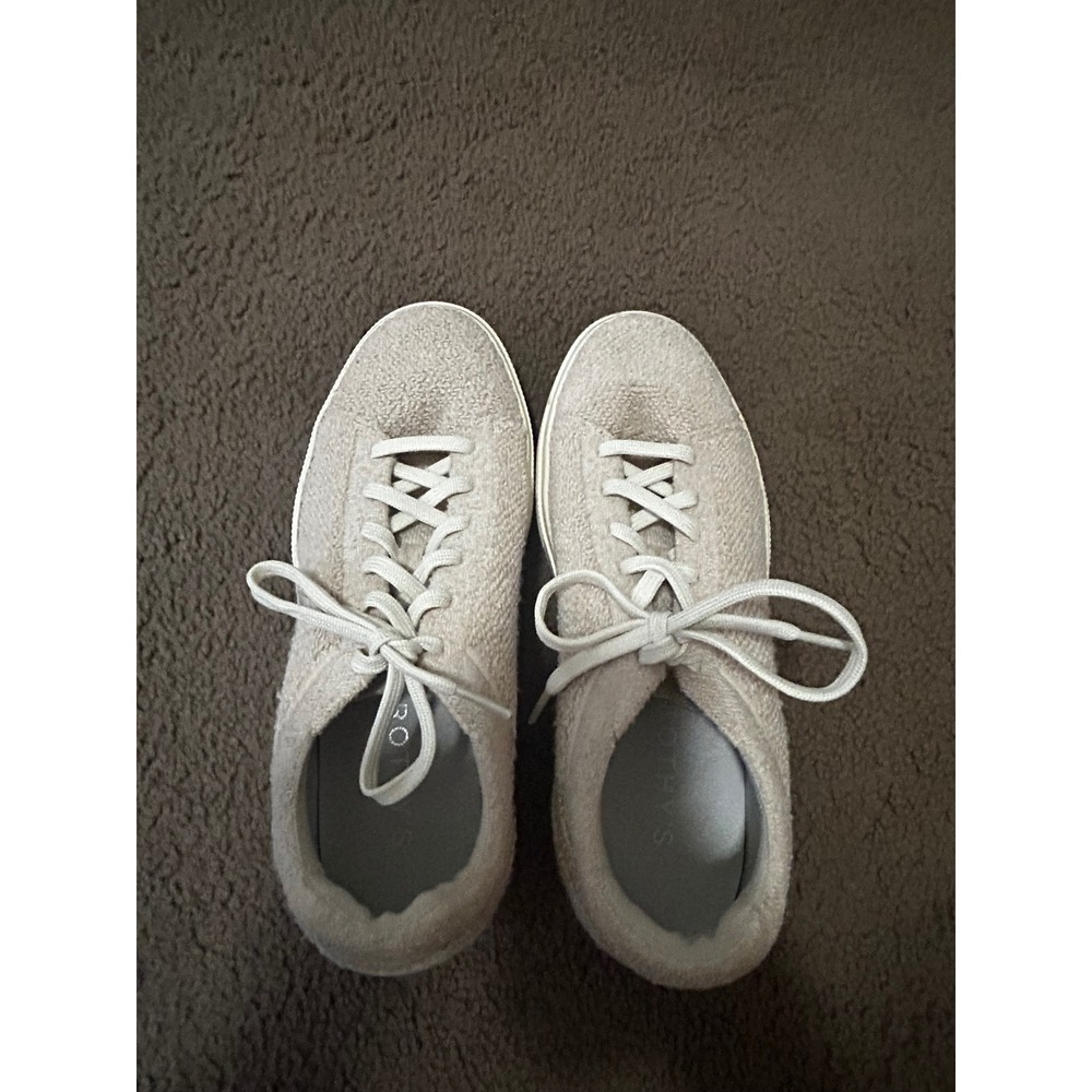 Rothys The Lace Up Sneakers Oatmeal Sherpa boucle Beige Low Top Shoes Womens